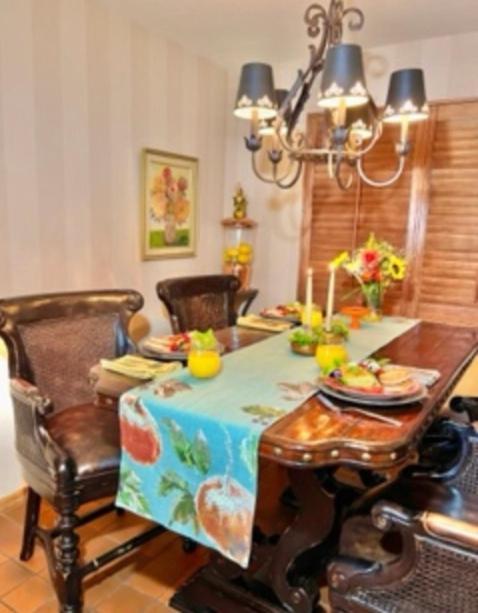 Yellowstone Cattle Baron Ensuite, Private Entrance & Parking - Prairie Rose B&B Cheyenne Exterior photo